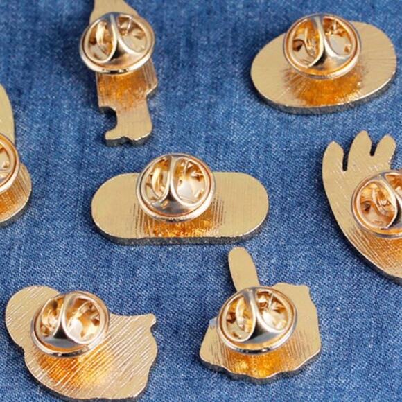 No Face Pin Brooch - Picture 2 of 3